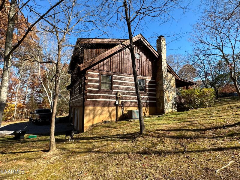 1526 Madron Dr, Sevierville, TN 37862