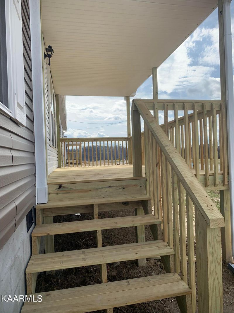 1527 River, Morristown, TN 37813
