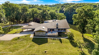 1527 Terry Rd, Oneida, TN 37841
