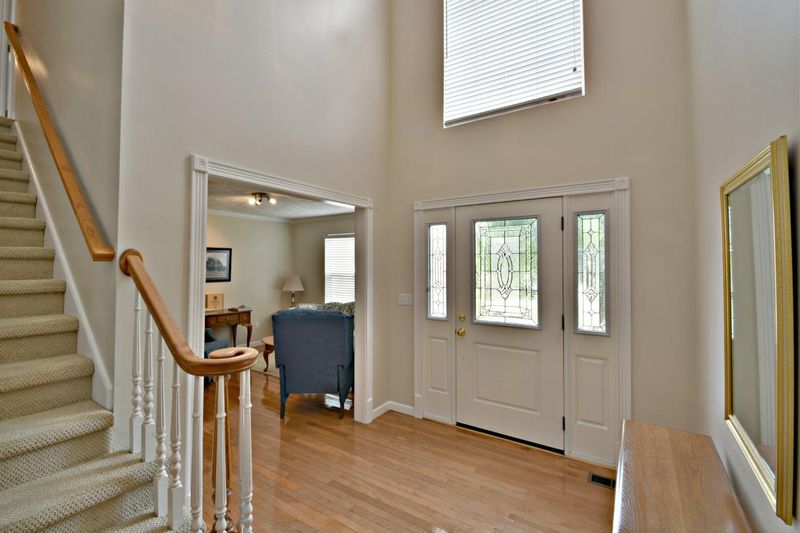 1528 Crestridge Dr, Maryville, TN 37804