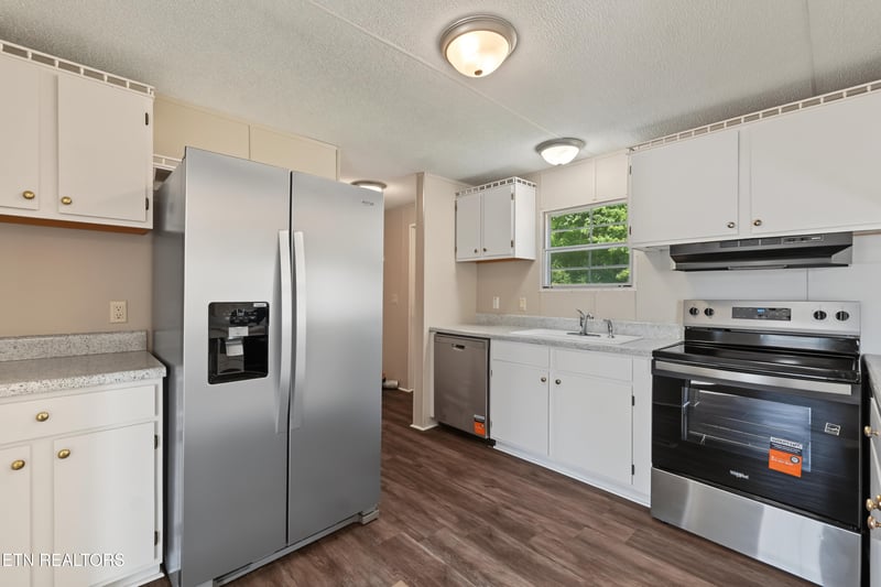 1528 Hiwassee Rd, Sweetwater, TN 37874
