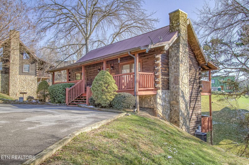 1528 Rainbow Ridge Way, Sevierville, TN 37862