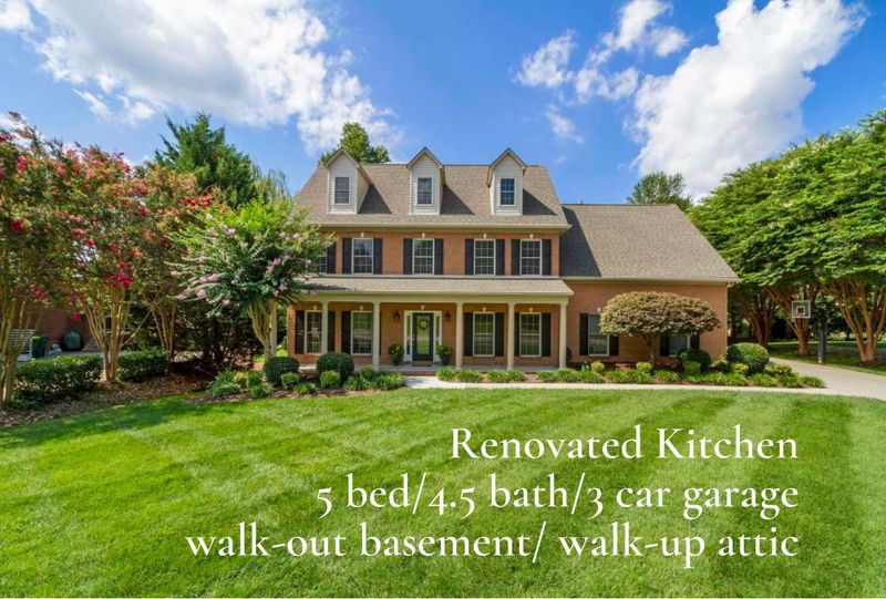 1529 Markham Rd, Knoxville, TN 37922