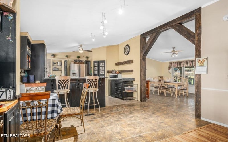 1529 Old Elmore Road Rd, Crossville, TN 38571