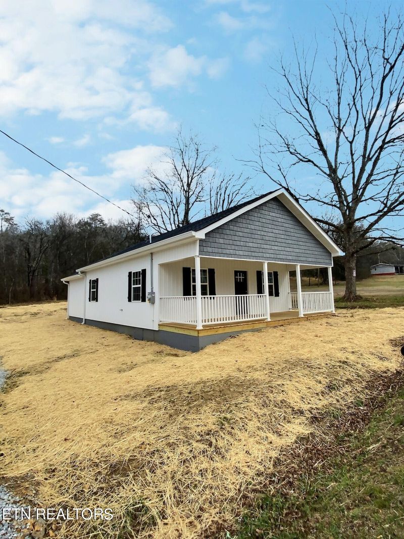 153 County Road 492, Etowah, TN 37331