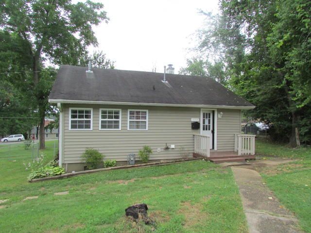 153 Hillside Rd, Oak Ridge, TN 37830