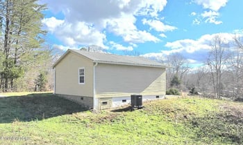 153 Holt Ln, Kingston, TN 37763