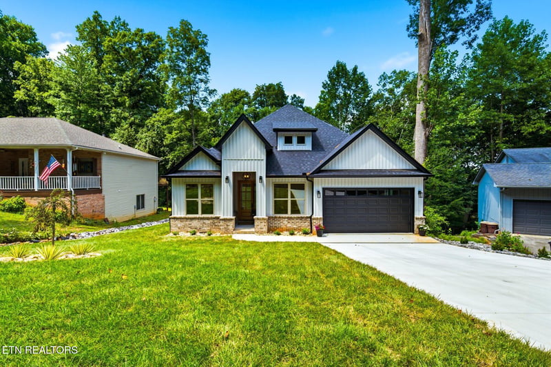 153 Inata Cir, Loudon, TN 37774
