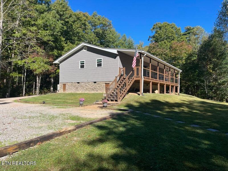 153 Mcjunkin Rd, Tellico Plains, TN 37385