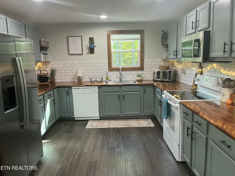 153 Mcjunkin Rd, Tellico Plains, TN 37385