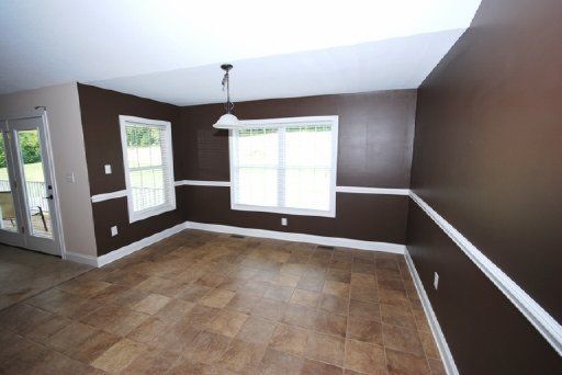 1530 Bentview Dr, Kodak, TN 37764