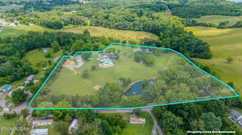 1531 Providence Hills Rd, Sevierville, TN 37876