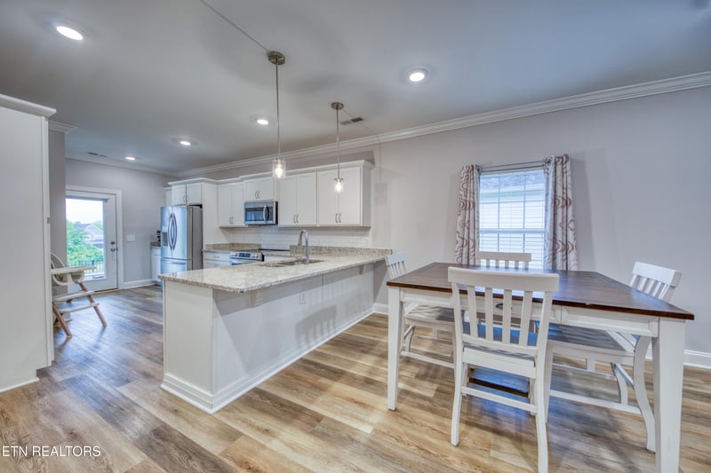 1531 Spring Berry Ln, Knoxville, TN 37924
