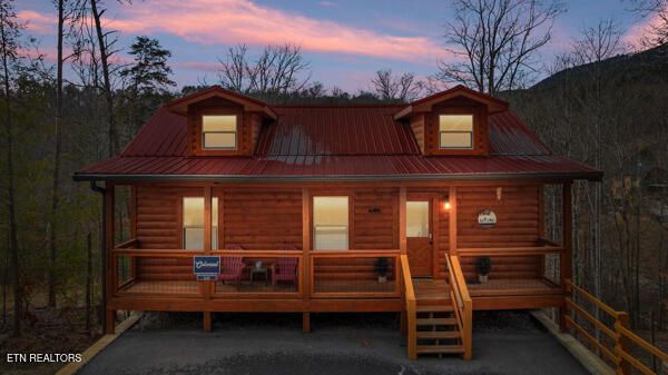 1533 Bear Valley Rd, Sevierville, TN 37876