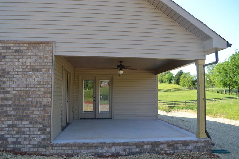 1534 Caleb Tr, Greenback, TN 37742