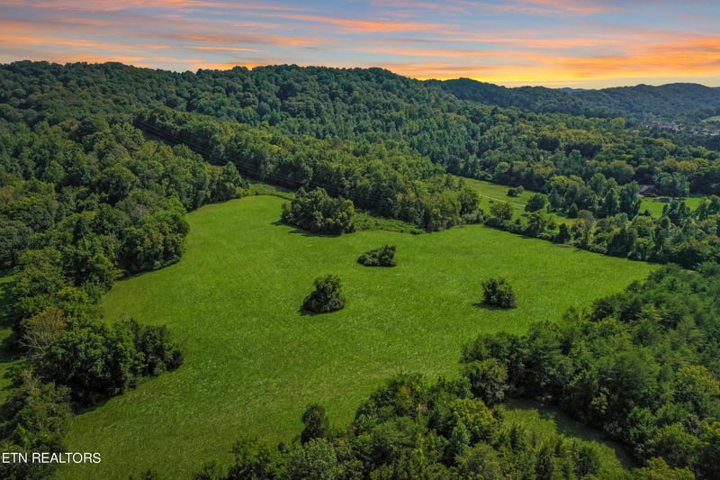 1534 Mountain Rd, Andersonville, TN 37705