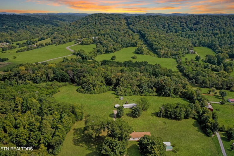 1534 Mountain Rd, Andersonville, TN 37705
