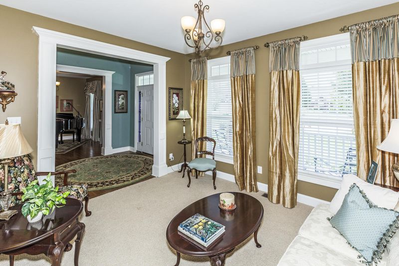 1536 Mint Meadows Dr, Maryville, TN 37803