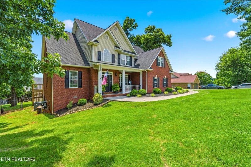 1537 Ellis Woods Loop, Sevierville, TN 37876