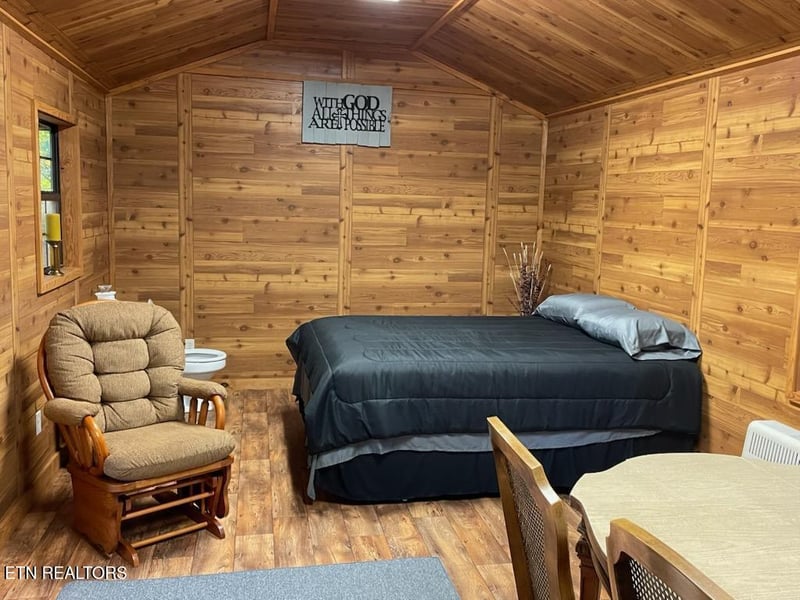 15370 Watson Rd, Loudon, TN 37774