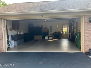 1538 Claremont Dr, Maryville, TN 37803