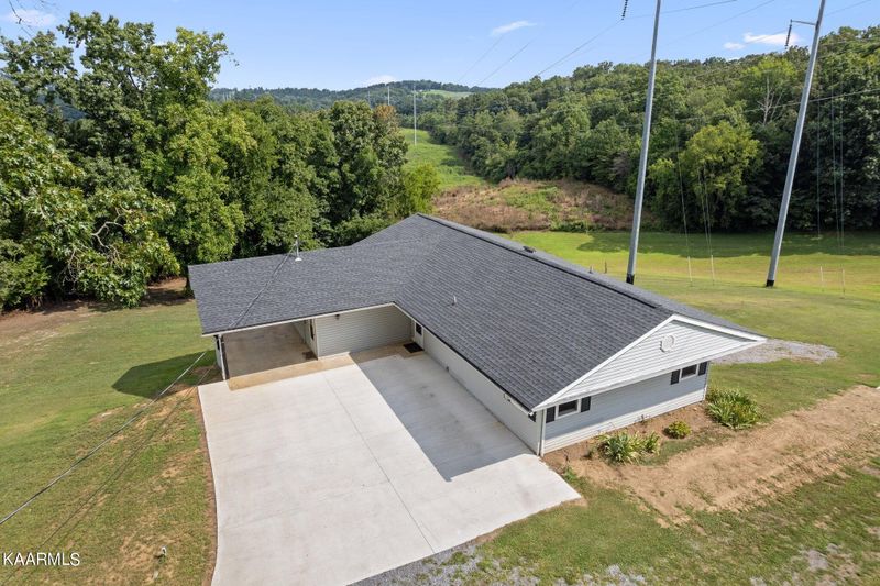 1538 Park Ln, Sevierville, TN 37876