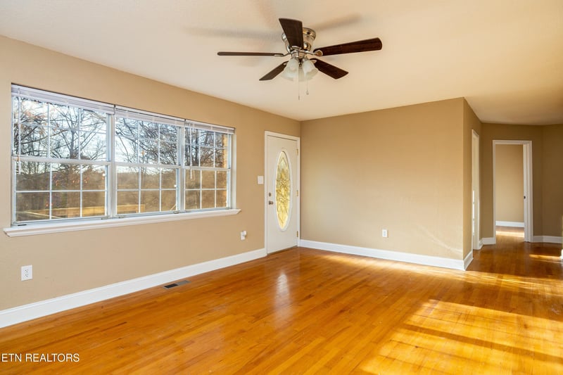 154 Alfred Mccammon Rd, Maryville, TN 37804