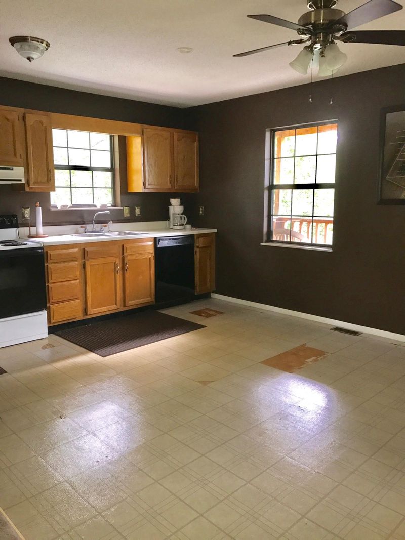 154 Booker Rd, Maynardville, TN 37807