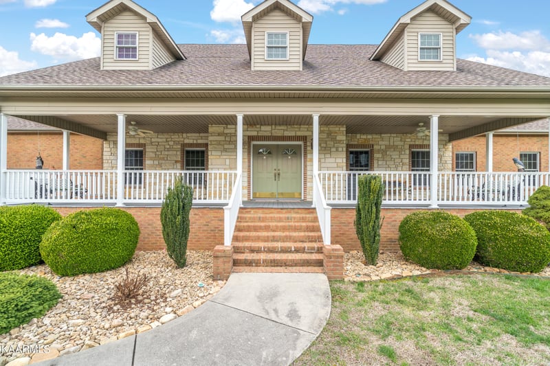 154 Bradford Village Way, Kingston, TN 37763
