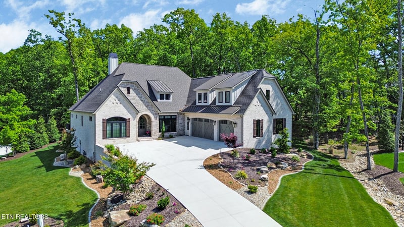 154 Chestnut Ridge Ln, Crossville, TN 38558