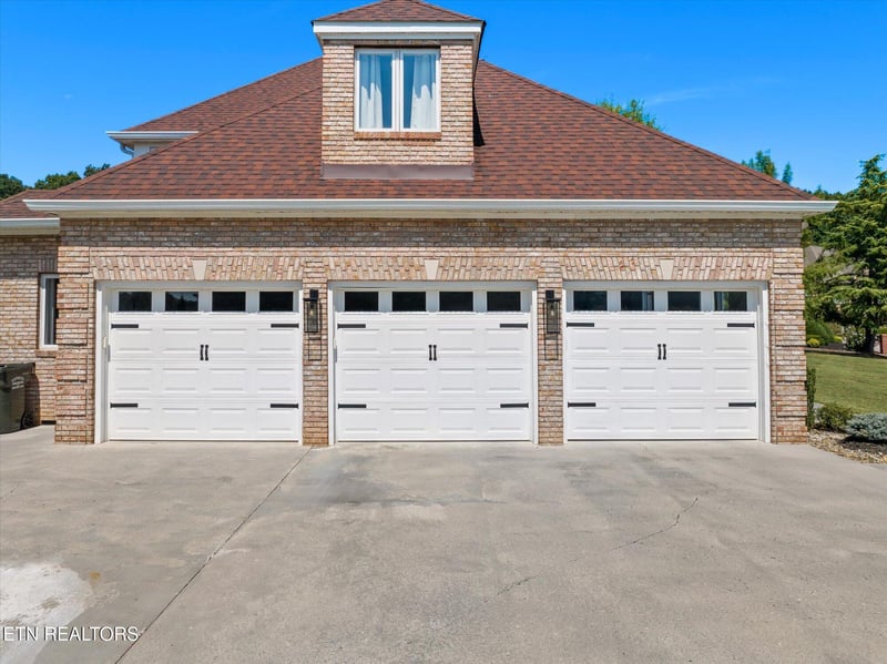 154 County Road 1120, Athens, TN 37303