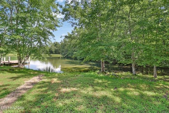 154 Hedgewood Point, Crossville, TN 38558