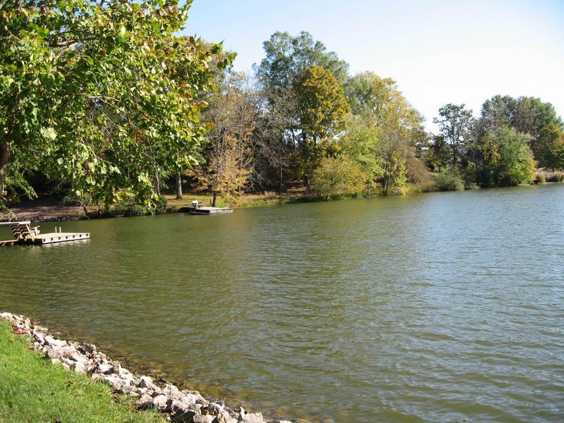154 Holly Ln, Kingston, TN 37763
