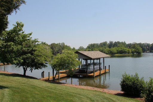 154 Inagehi Way, Loudon, TN 37774