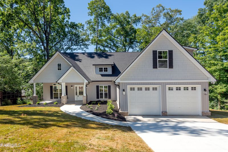 154 Kawga Way, Loudon, TN 37774
