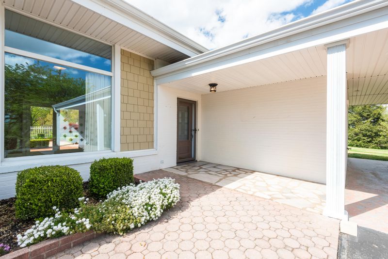 154 Schettler Dr, Sweetwater, TN 37874
