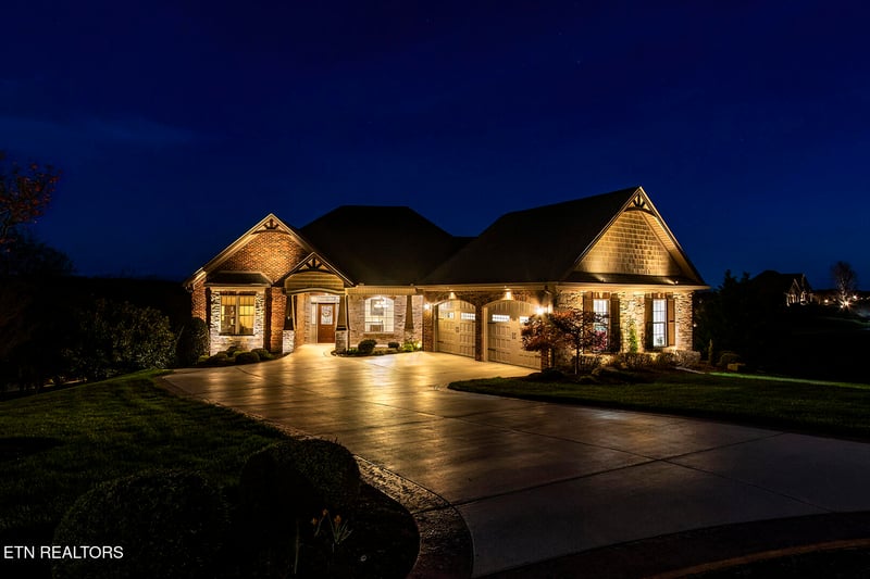 154 Song Sparrow Ln, Vonore, TN 37885