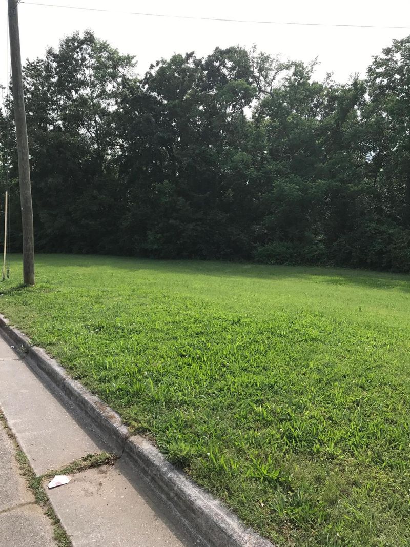 154 W Franklin St, Alcoa, TN 37701