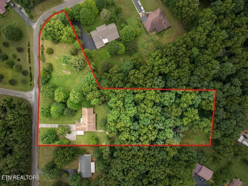 154 Will Dr, Crossville, TN 38555