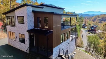 1540 Bear Valley Rd, Sevierville, TN 37876