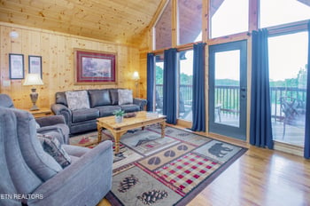 1543 Boo Boos Way, Sevierville, TN 37862