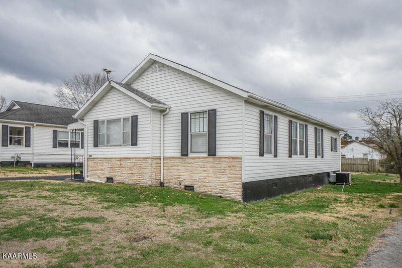 1543 Boyle St, Alcoa, TN 37701