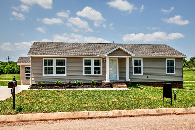 155 Alders Gate Ln, Loudon, TN 37774