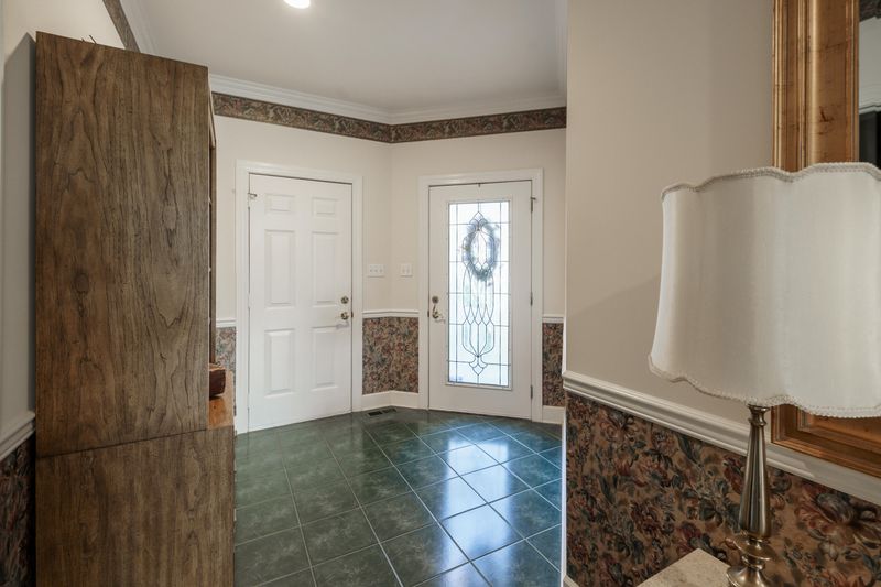 155 Greystone Way, Kingston, TN 37763