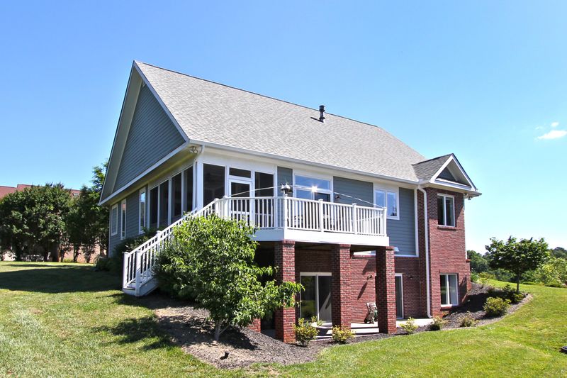 155 Oonoga Way, Loudon, TN 37774