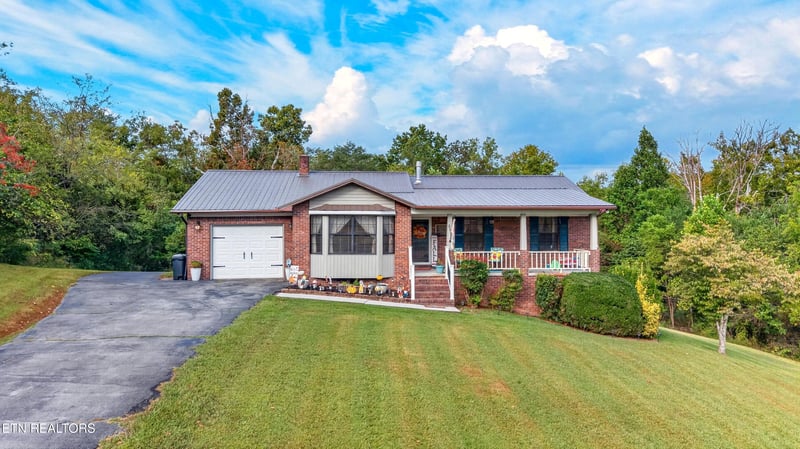 155 Paradise Valley, Bean Station, TN 37708