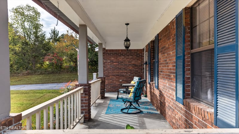 155 Paradise Valley, Bean Station, TN 37708