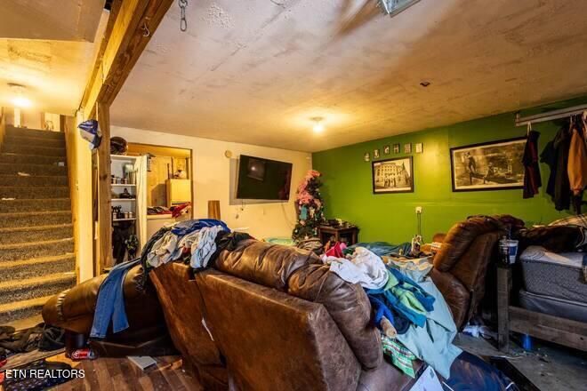 155 Rose Ln, Helenwood, TN 37755