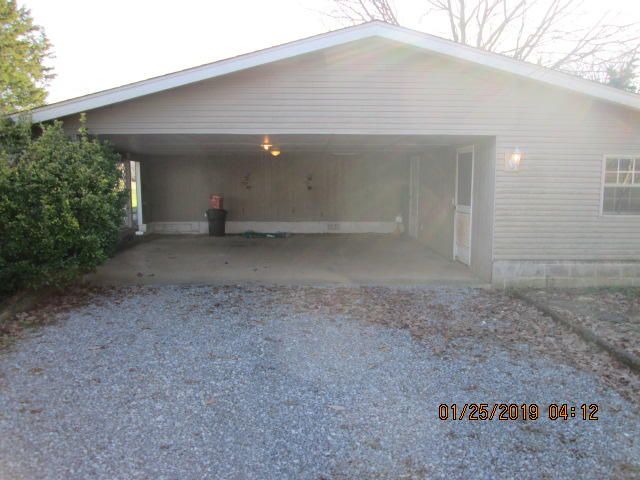 155 Weaver Rd, Madisonville, TN 37354