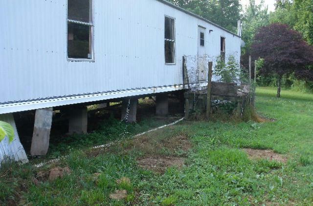 155 Williams Rd, Tellico Plains, TN 37385